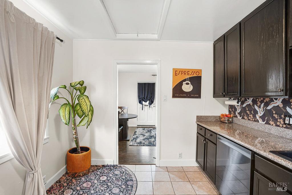 Detail Gallery Image 7 of 20 For 59 Baldwin St, Vallejo,  CA 94590 - 2 Beds | 1 Baths