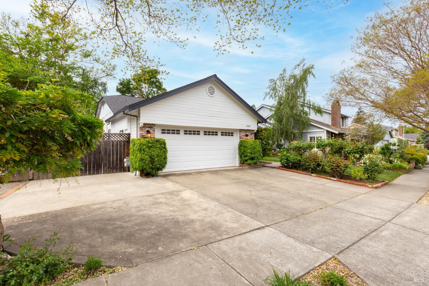 Detail Gallery Image 47 of 54 For 2431 Shoreline Dr, Napa,  CA 94558 - 3 Beds | 2 Baths