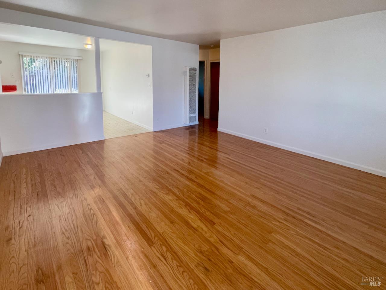 Detail Gallery Image 22 of 33 For 1690 Beaver St, Santa Rosa,  CA 95404 - – Beds | – Baths