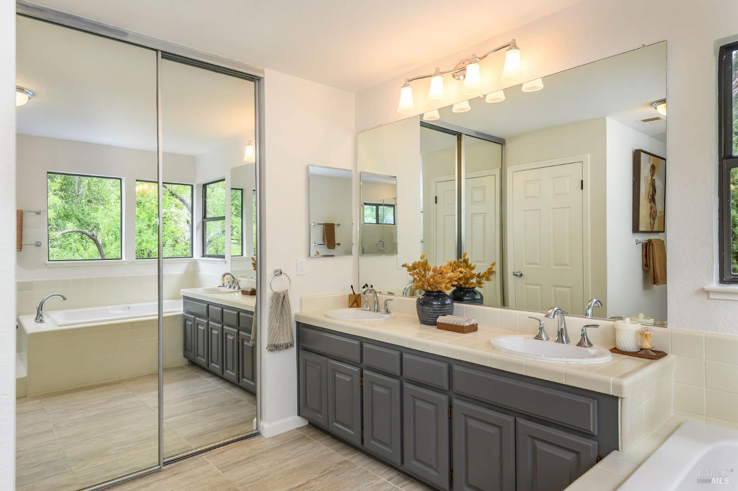 Detail Gallery Image 35 of 45 For 493 Fieldstone Dr, Novato,  CA 94945 - 4 Beds | 3 Baths