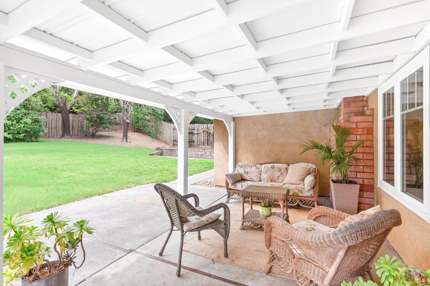 Detail Gallery Image 31 of 34 For 3541 Twin Oaks Dr, Napa,  CA 94558 - 4 Beds | 2 Baths