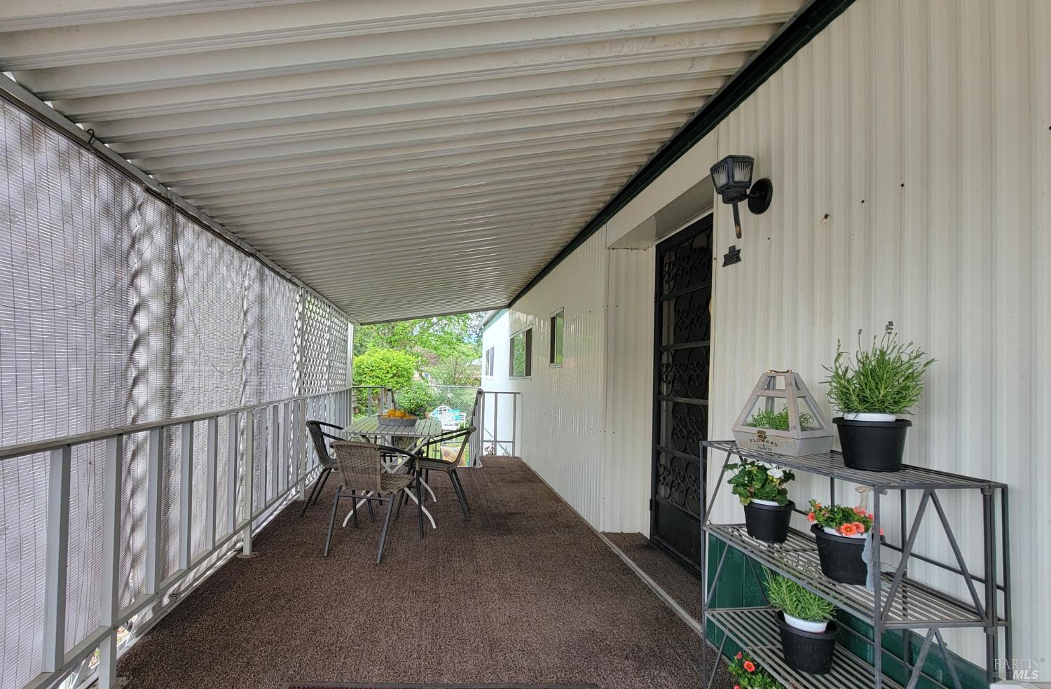 Detail Gallery Image 5 of 32 For 460 E Gobbi St 3, Ukiah,  CA 95482 - 2 Beds | 2 Baths