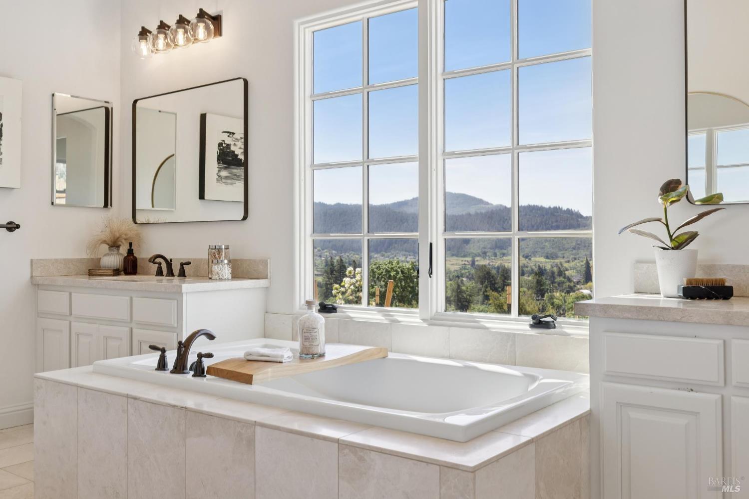 Detail Gallery Image 35 of 67 For 5792 Futura Way, Santa Rosa,  CA 95409 - 2 Beds | 3 Baths