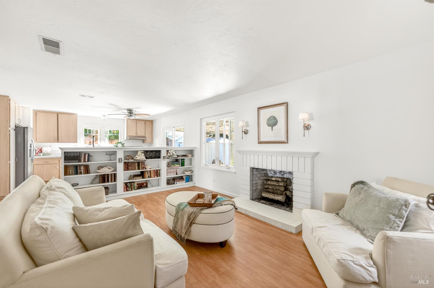 Detail Gallery Image 22 of 34 For 3541 Twin Oaks Dr, Napa,  CA 94558 - 4 Beds | 2 Baths