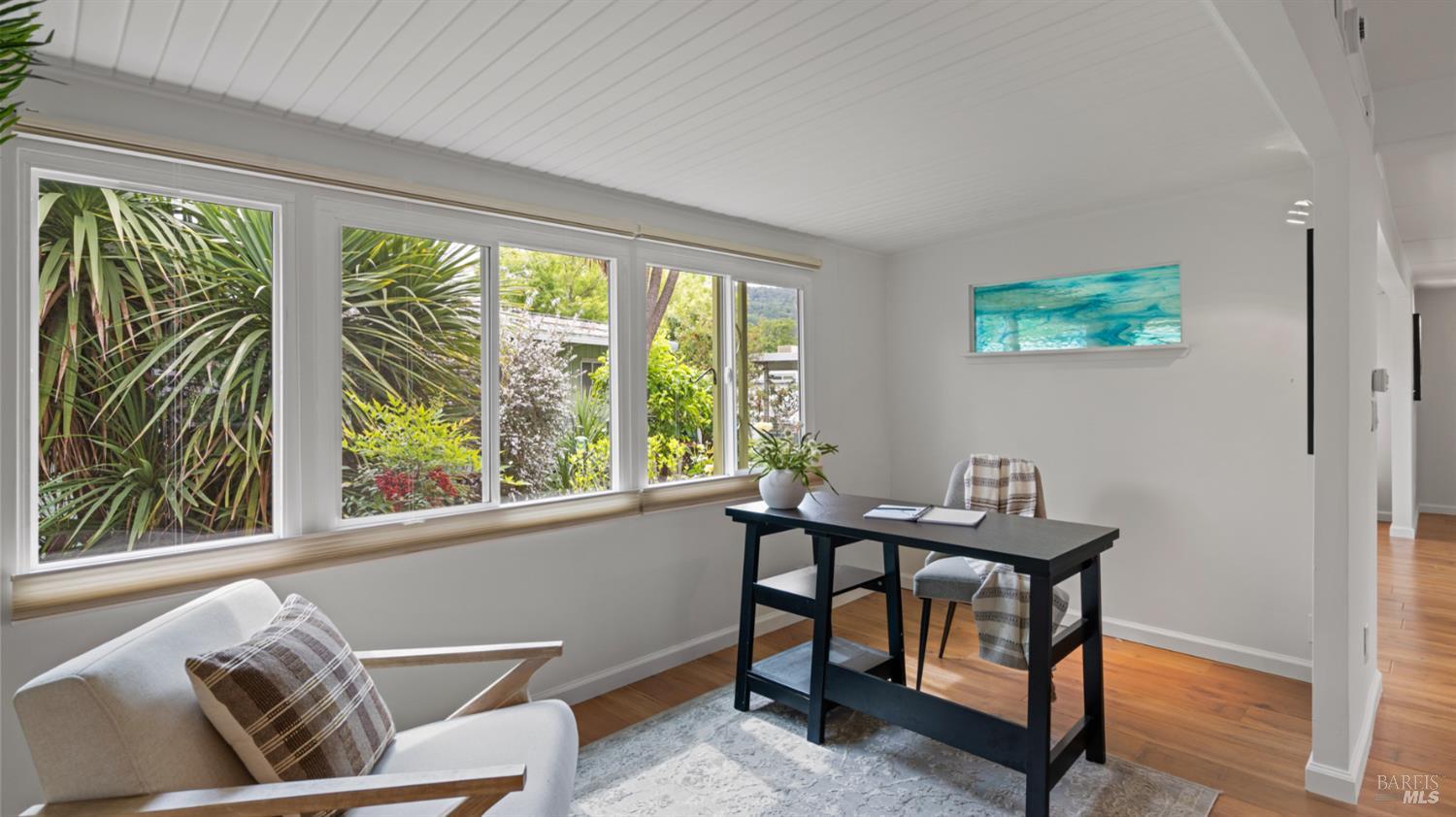 Detail Gallery Image 15 of 44 For 204 Barcelona Ave, Novato,  CA 94949 - 2 Beds | 2 Baths