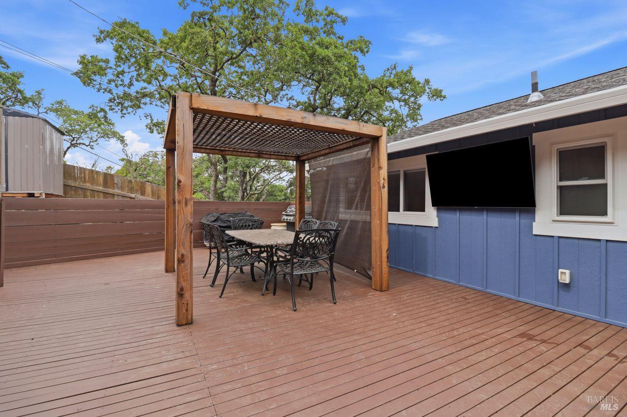 Detail Gallery Image 42 of 46 For 54 Manzanita Ave, Novato,  CA 94945 - 3 Beds | 2 Baths