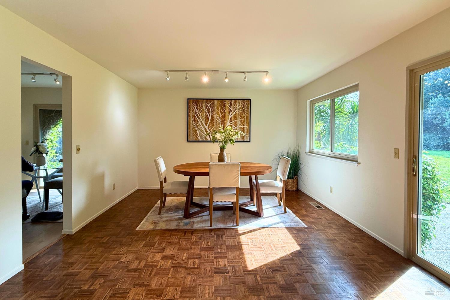 Detail Gallery Image 7 of 29 For 20714 Temelec Dr, Sonoma,  CA 95476 - 2 Beds | 2 Baths