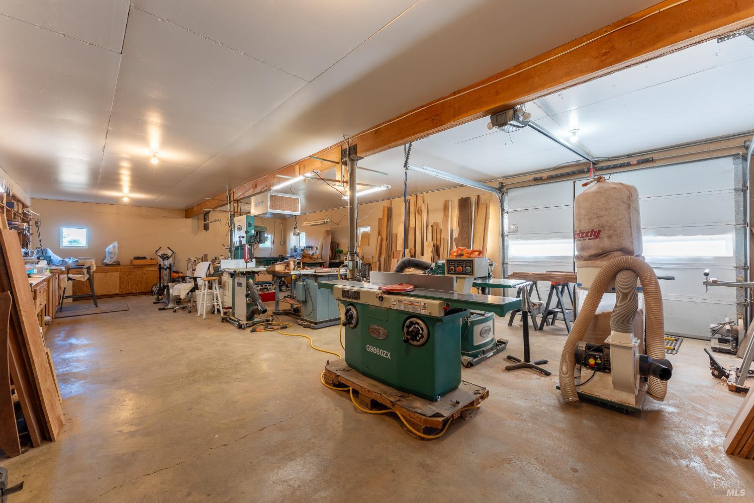 Detail Gallery Image 27 of 41 For 1961 Foothill Dr, Redwood Valley,  CA 95470 - 4 Beds | 2/1 Baths