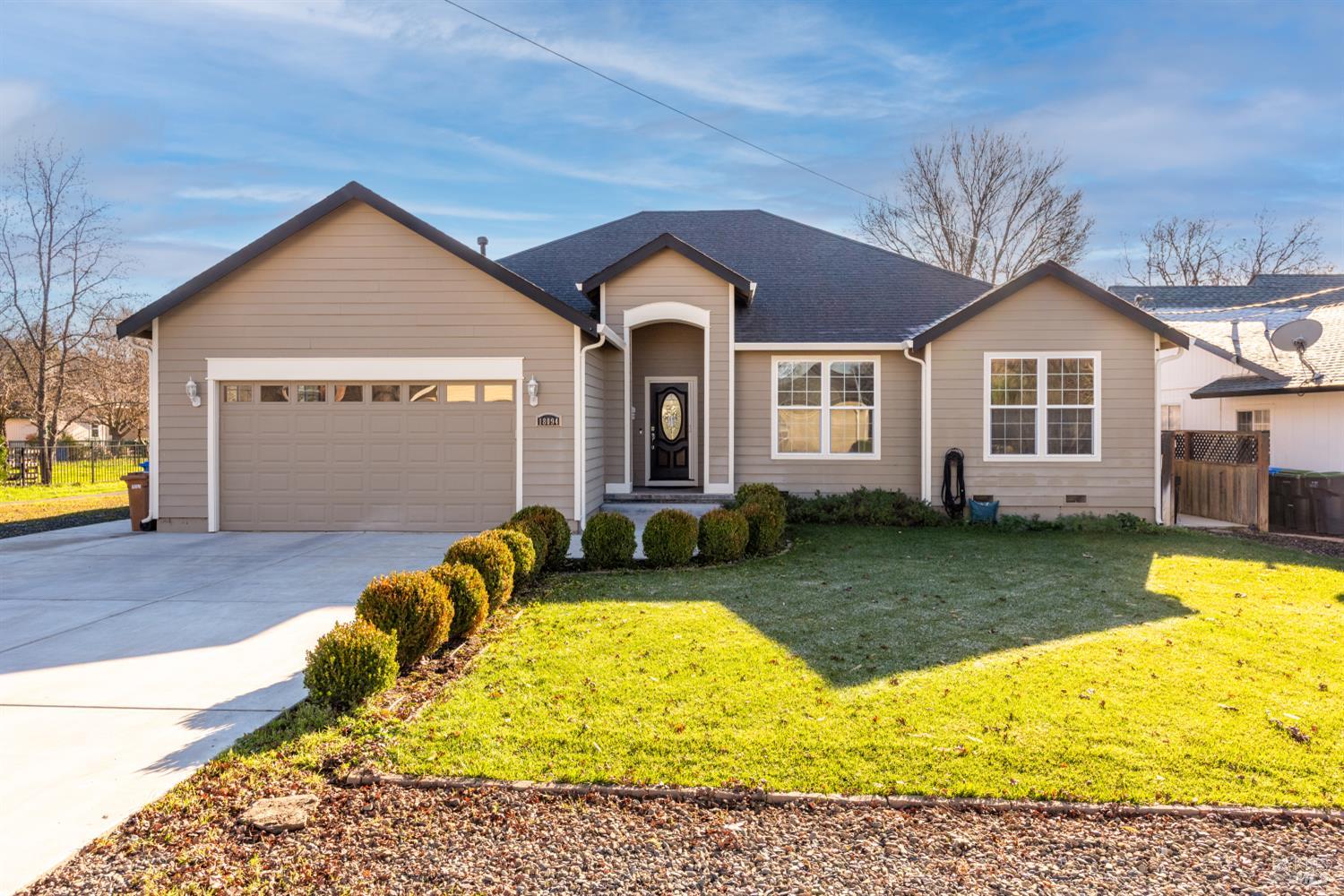 Front Image Thumbnail for BA326026586