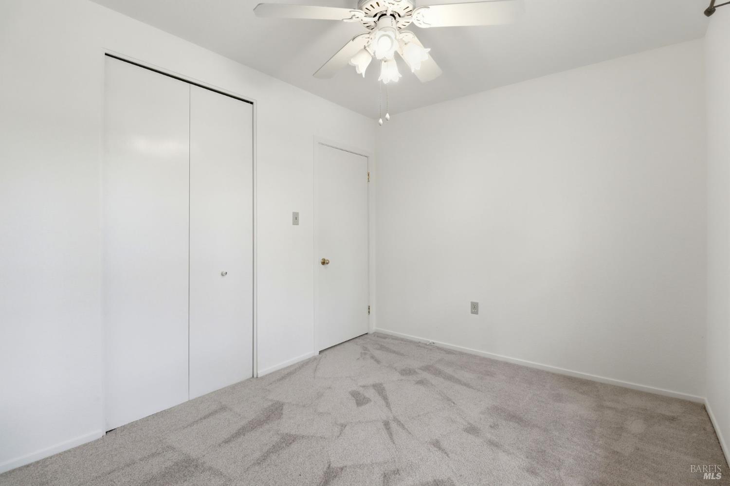 Detail Gallery Image 11 of 27 For 88 Martin Dr, Novato,  CA 94949 - 2 Beds | 1 Baths