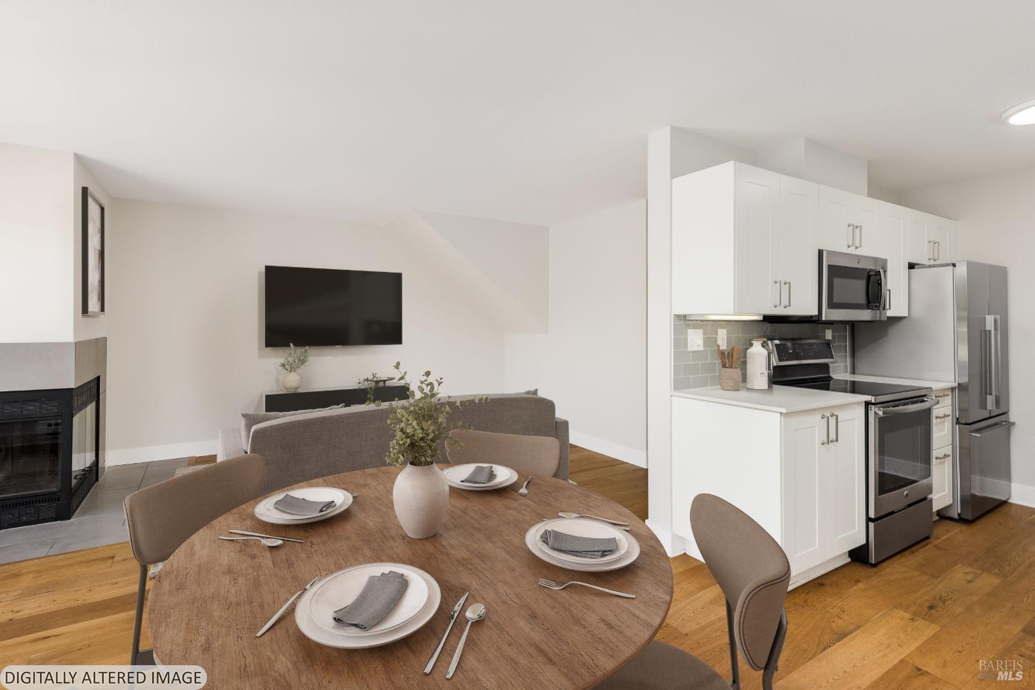 Detail Gallery Image 7 of 31 For 218 Marina Lakes Dr, Richmond,  CA 94804 - 1 Beds | 1 Baths