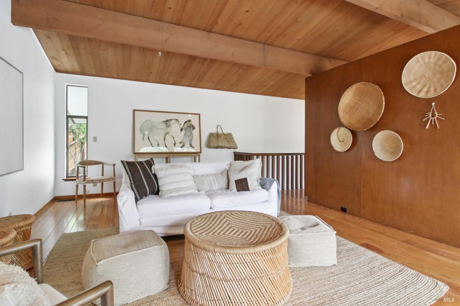 Detail Gallery Image 5 of 43 For 34 Fair Dr, San Rafael,  CA 94901 - 2 Beds | 1 Baths