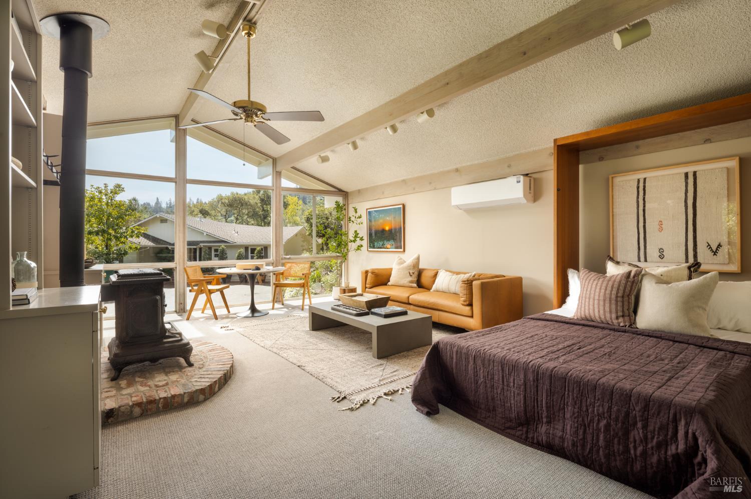 Detail Gallery Image 21 of 27 For 450 Woodland Rd, Kentfield,  CA 94904 - 4 Beds | 4 Baths