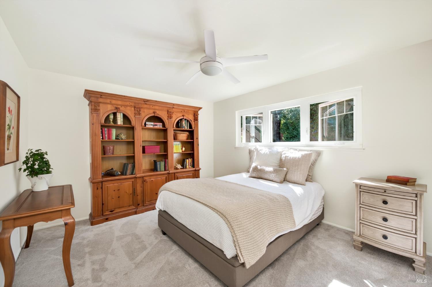 Detail Gallery Image 7 of 34 For 3541 Twin Oaks Dr, Napa,  CA 94558 - 4 Beds | 2 Baths