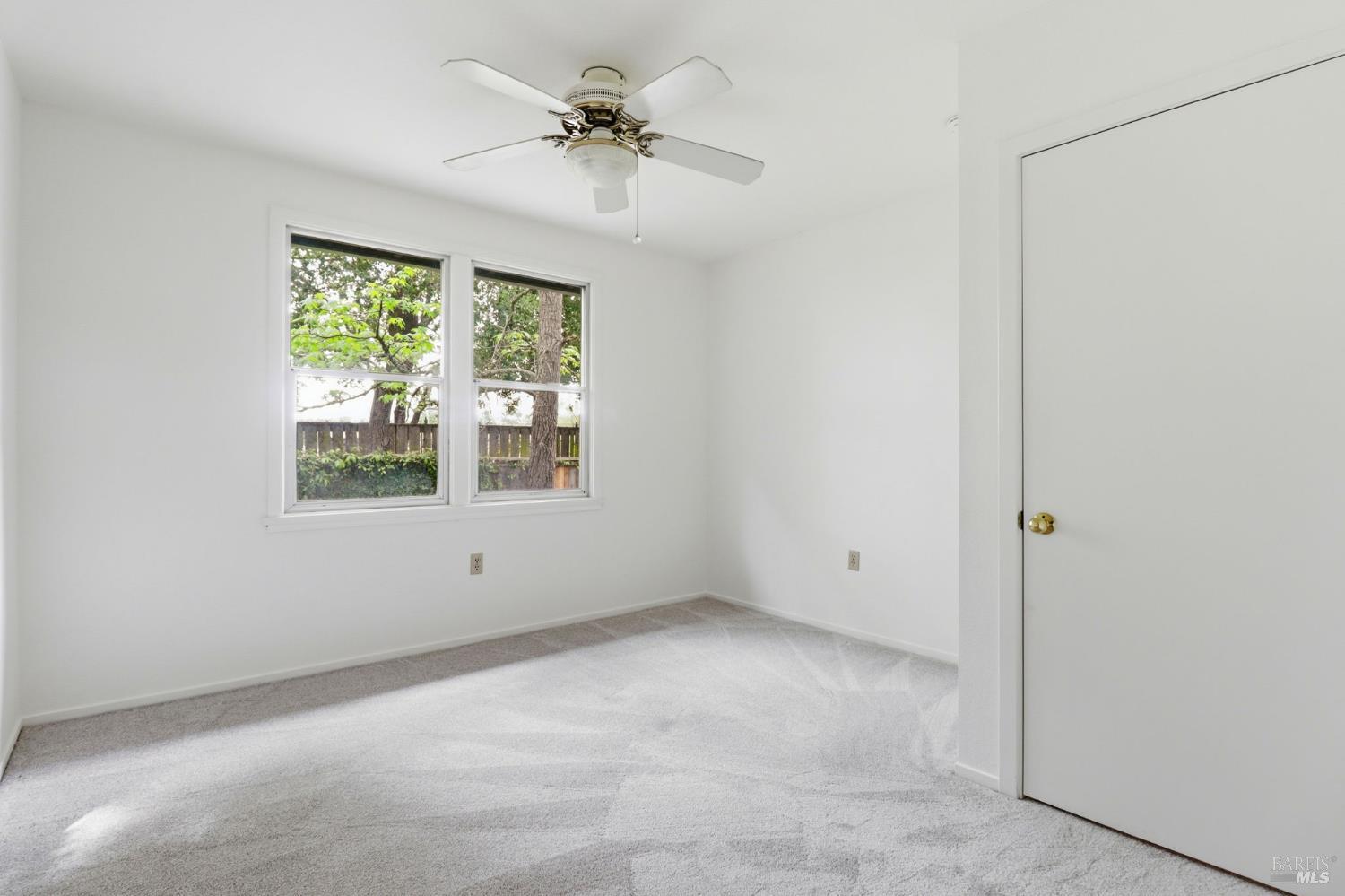 Detail Gallery Image 15 of 27 For 88 Martin Dr, Novato,  CA 94949 - 2 Beds | 1 Baths