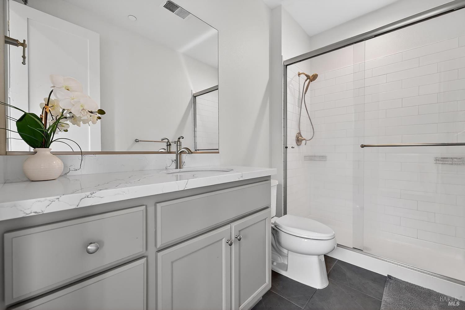 Detail Gallery Image 27 of 38 For 1145 Portello Ln, Windsor,  CA 95492 - 3 Beds | 3 Baths