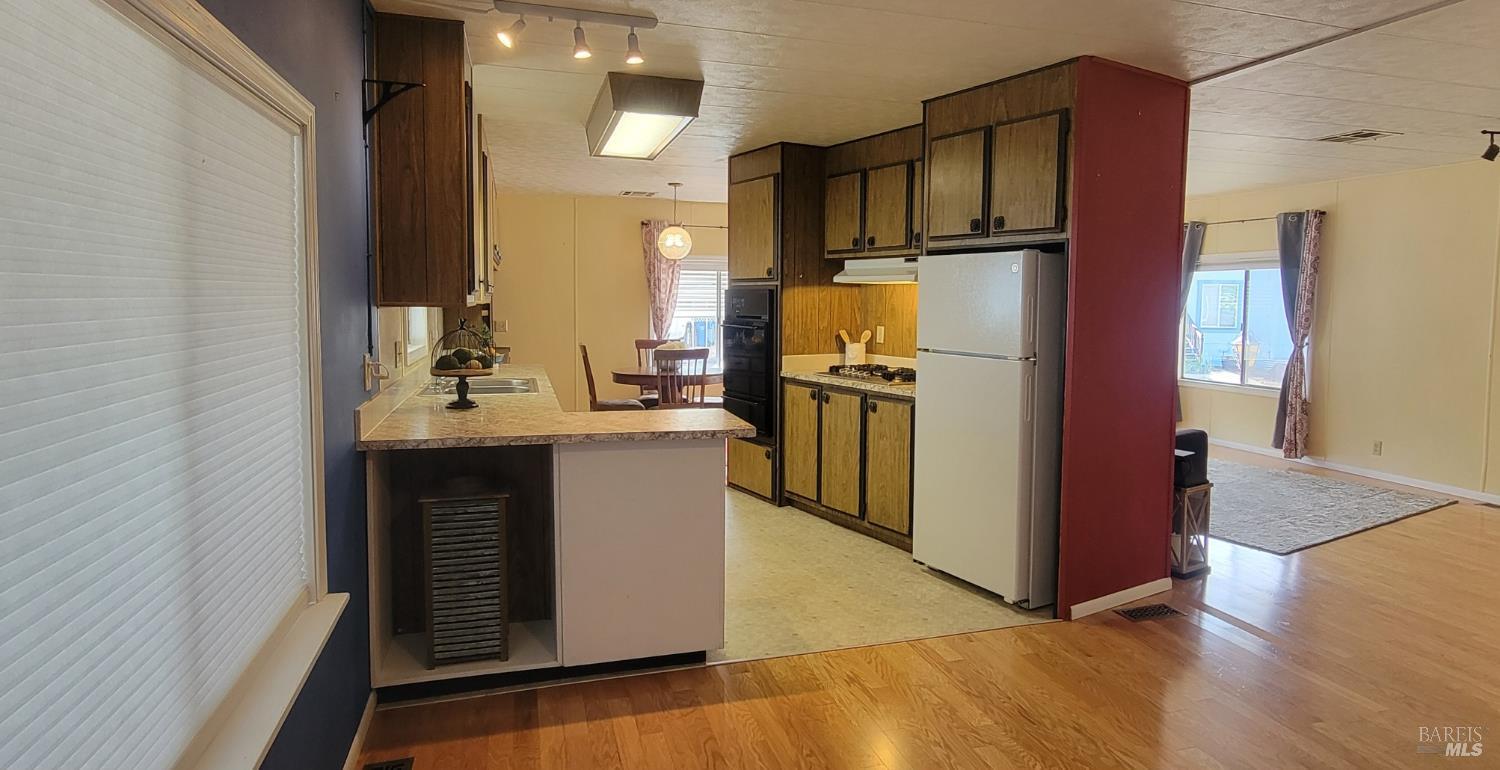 Detail Gallery Image 19 of 32 For 460 E Gobbi St 3, Ukiah,  CA 95482 - 2 Beds | 2 Baths