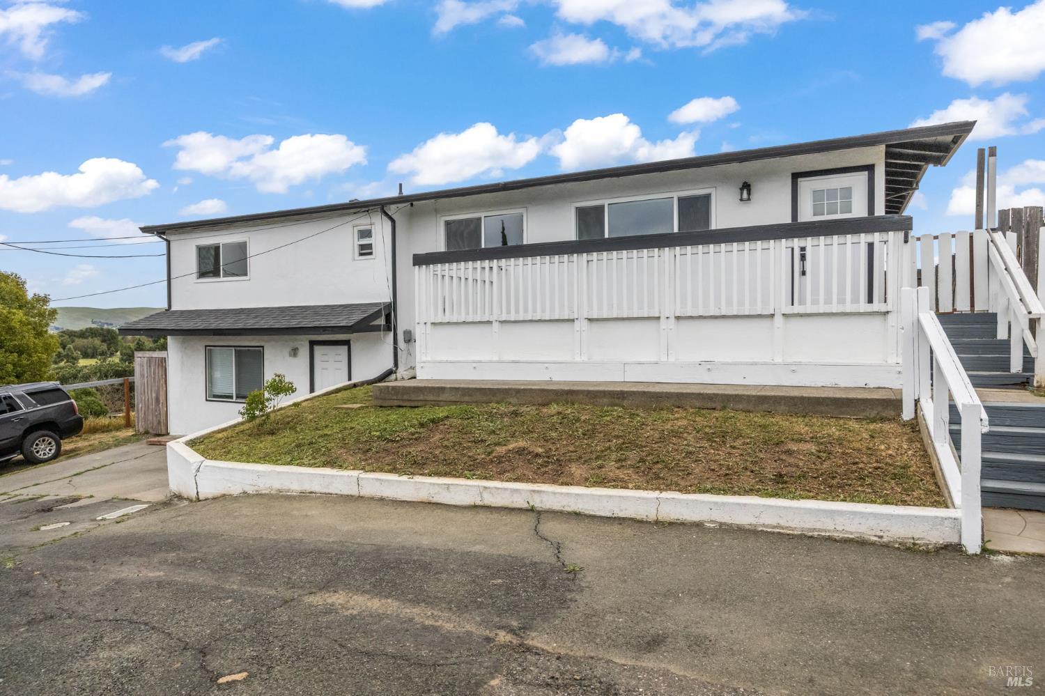 Detail Gallery Image 22 of 36 For 136 Renida St, Vallejo,  CA 94591 - 4 Beds | 3 Baths