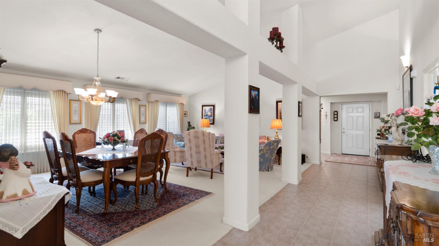 Detail Gallery Image 9 of 56 For 4539 Avondale Cir, Fairfield,  CA 94533 - 3 Beds | 2 Baths