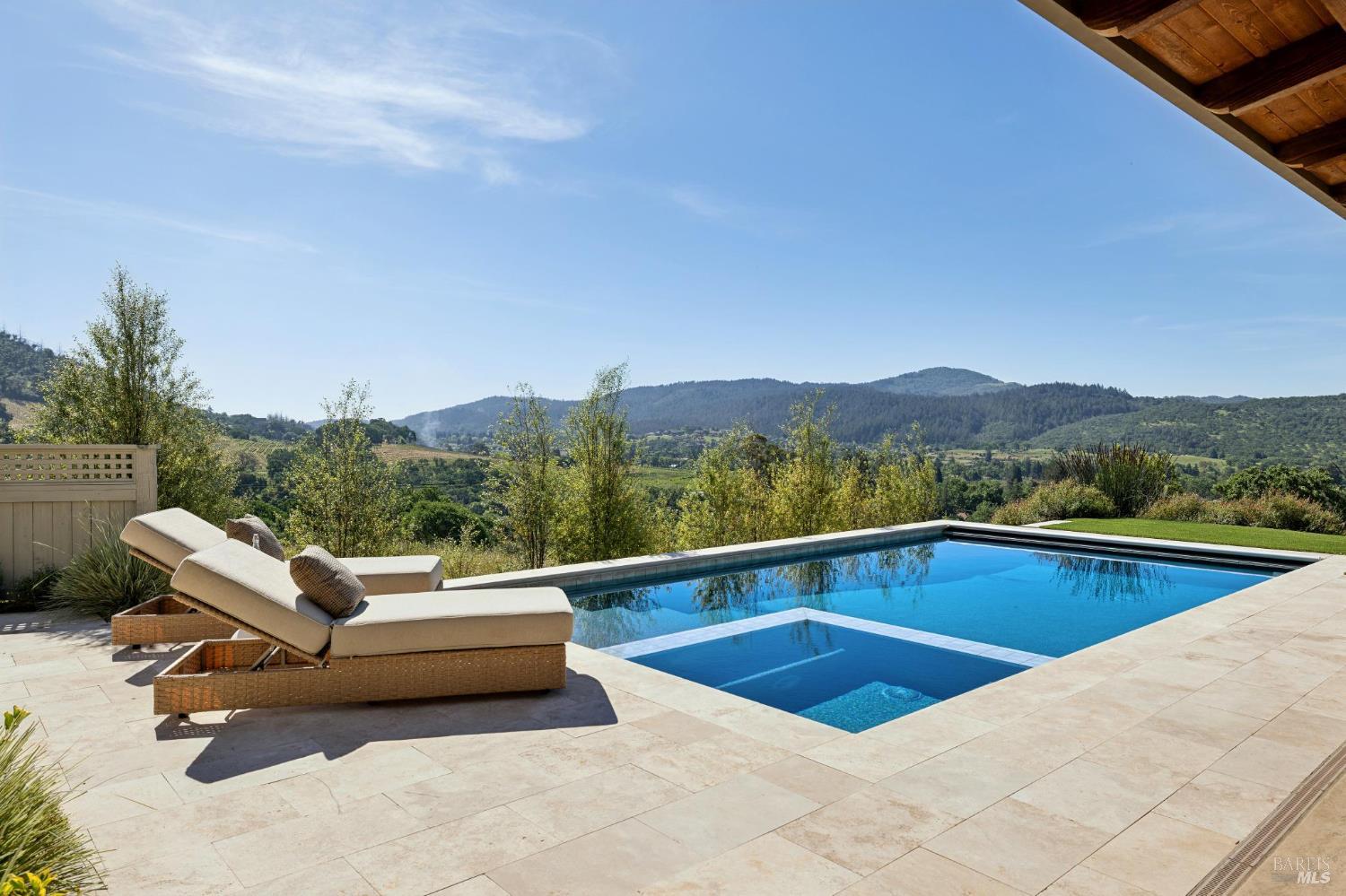 Detail Gallery Image 17 of 67 For 5792 Futura Way, Santa Rosa,  CA 95409 - 2 Beds | 3 Baths