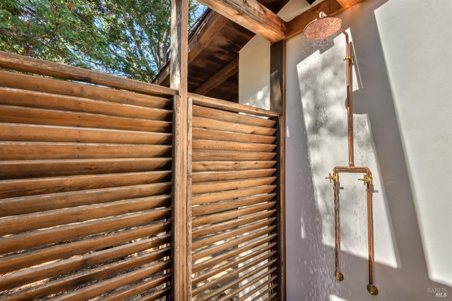 Detail Gallery Image 30 of 43 For 18492 White Oak Dr, Sonoma,  CA 95476 - 4 Beds | 4/1 Baths