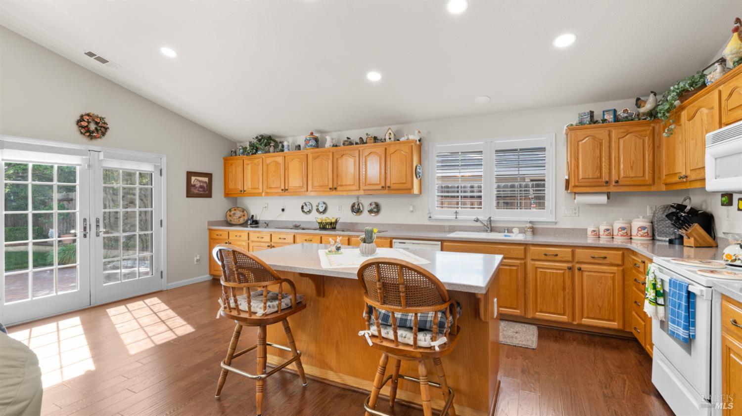 Detail Gallery Image 19 of 56 For 4539 Avondale Cir, Fairfield,  CA 94533 - 3 Beds | 2 Baths