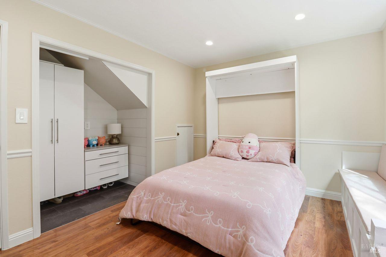 Detail Gallery Image 24 of 46 For 54 Manzanita Ave, Novato,  CA 94945 - 3 Beds | 2 Baths