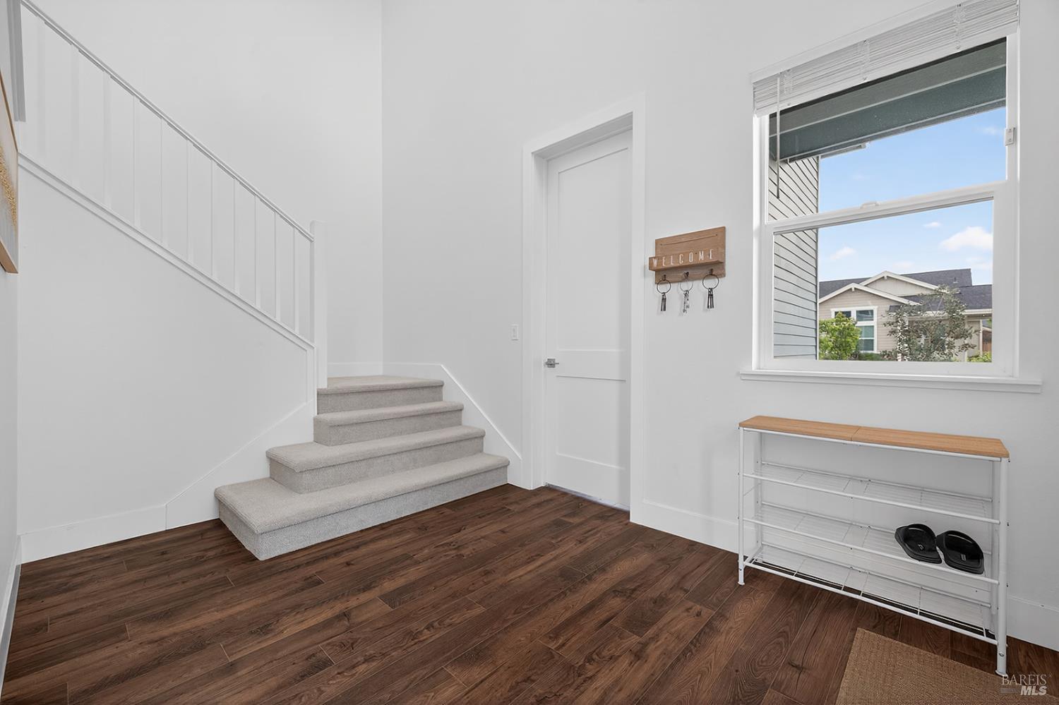 Detail Gallery Image 25 of 38 For 1145 Portello Ln, Windsor,  CA 95492 - 3 Beds | 3 Baths