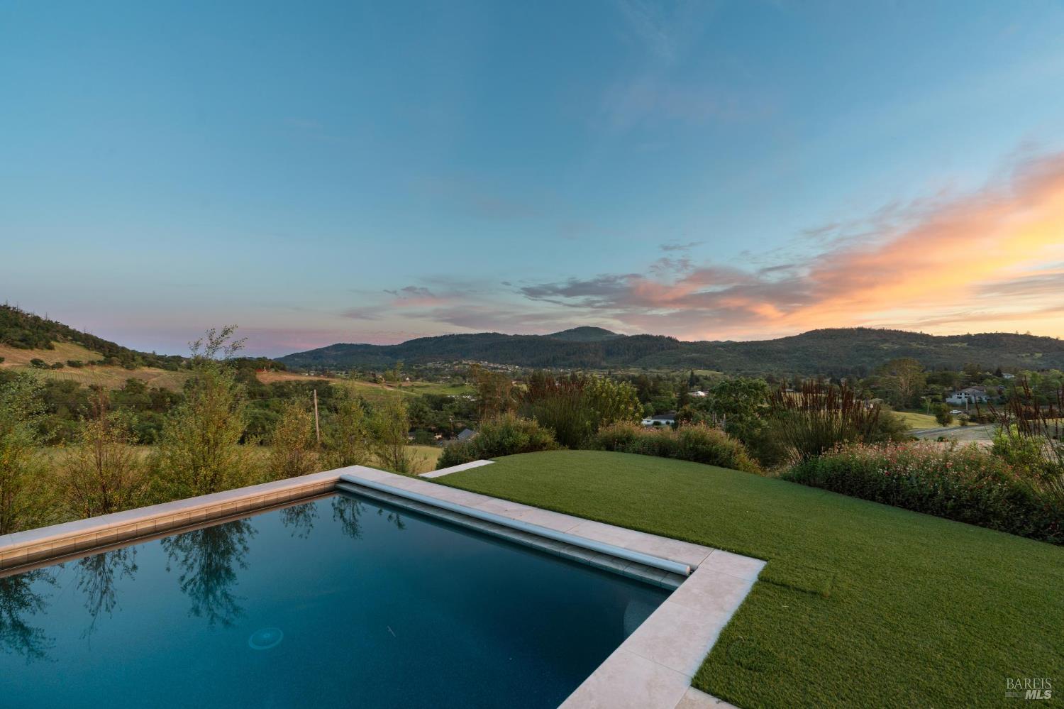 Detail Gallery Image 64 of 67 For 5792 Futura Way, Santa Rosa,  CA 95409 - 2 Beds | 3 Baths