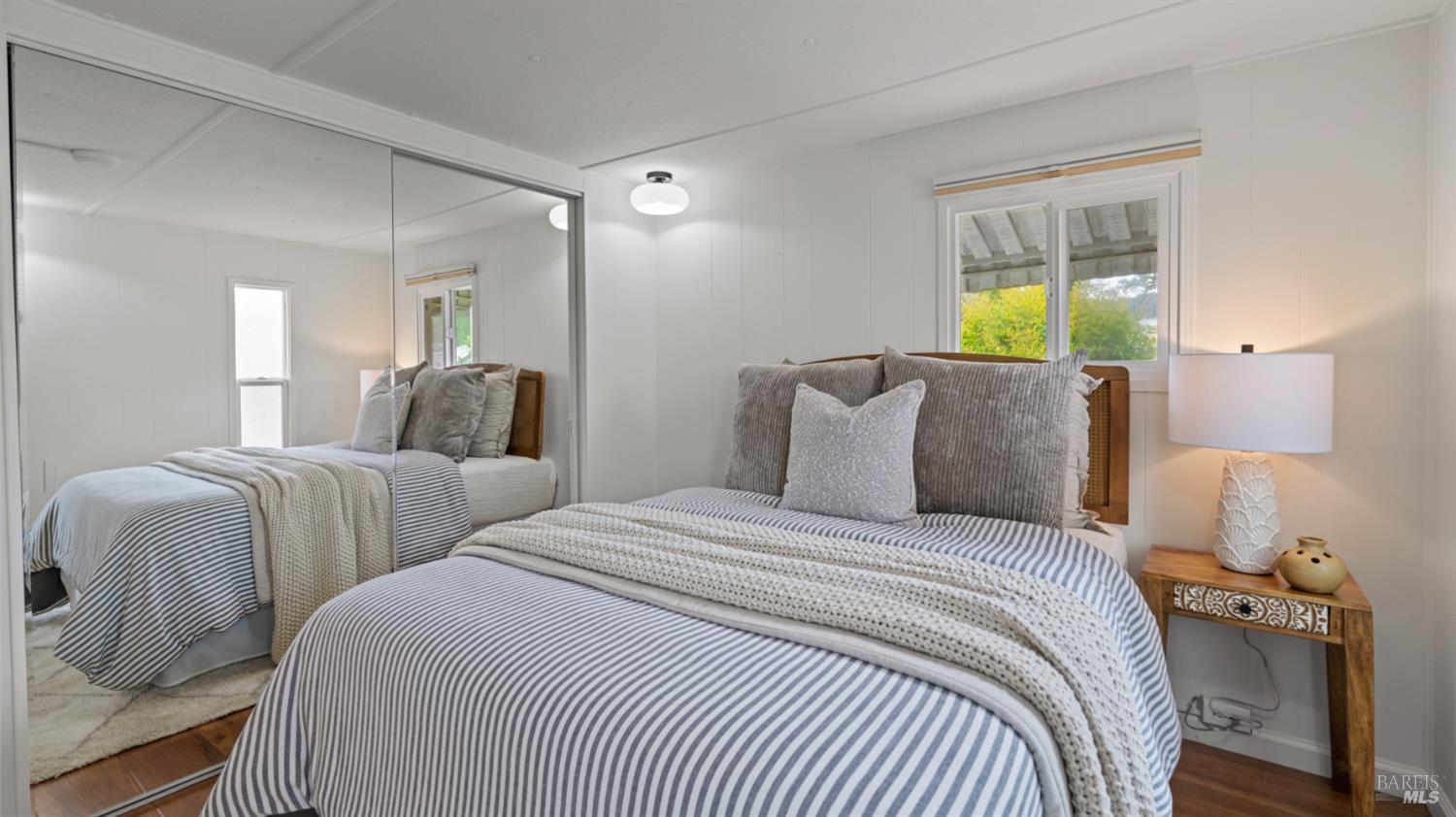 Detail Gallery Image 16 of 44 For 204 Barcelona Ave, Novato,  CA 94949 - 2 Beds | 2 Baths