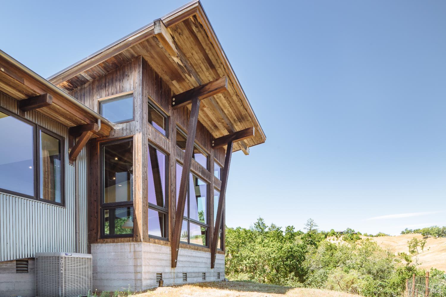 Detail Gallery Image 63 of 74 For 4125 Wallace Rd, Santa Rosa,  CA 95404 - 3 Beds | 4/1 Baths