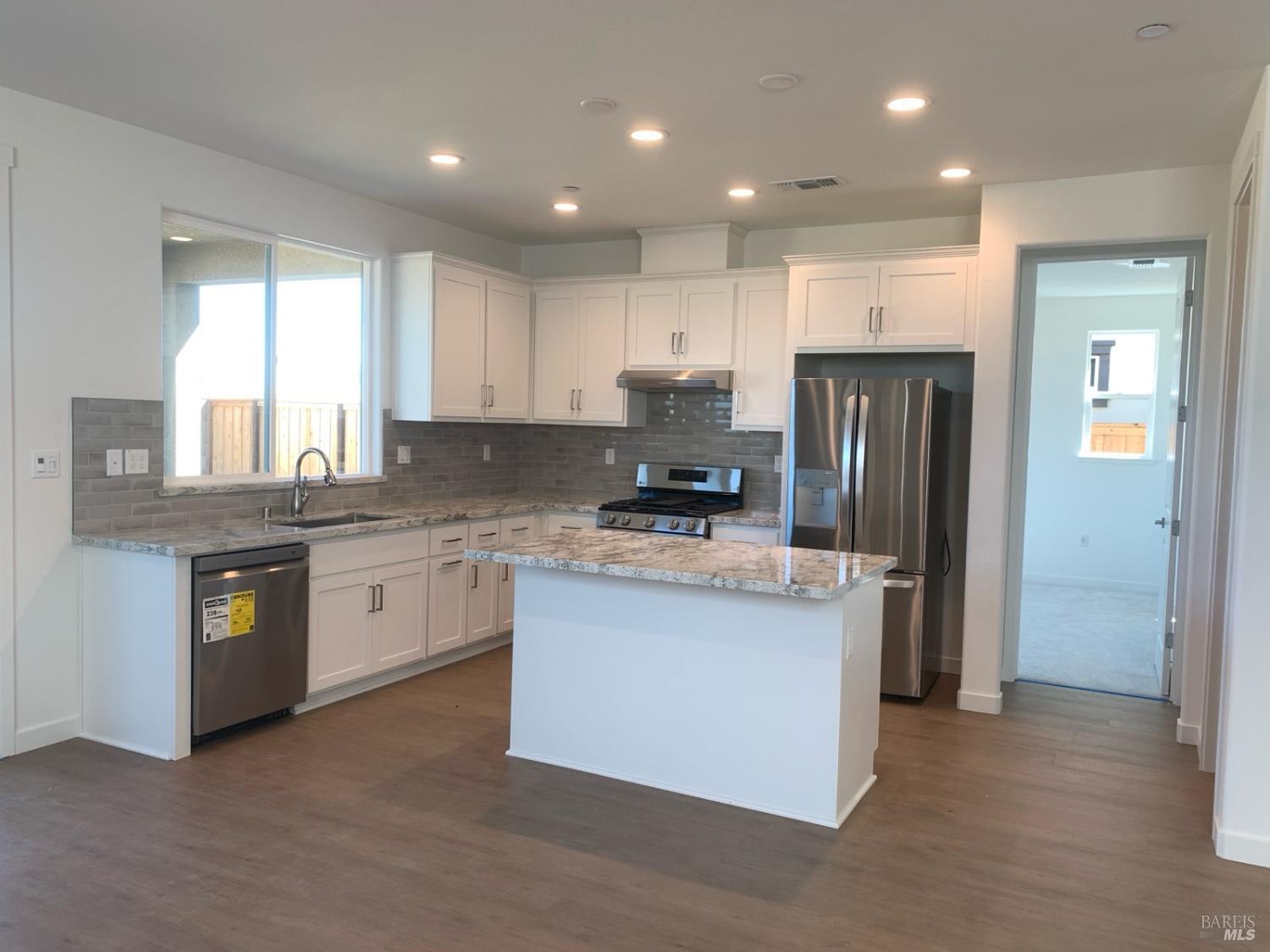 Detail Gallery Image 3 of 13 For 2424 Revival Ln, Rio Vista,  CA 94571 - 2 Beds | 2 Baths