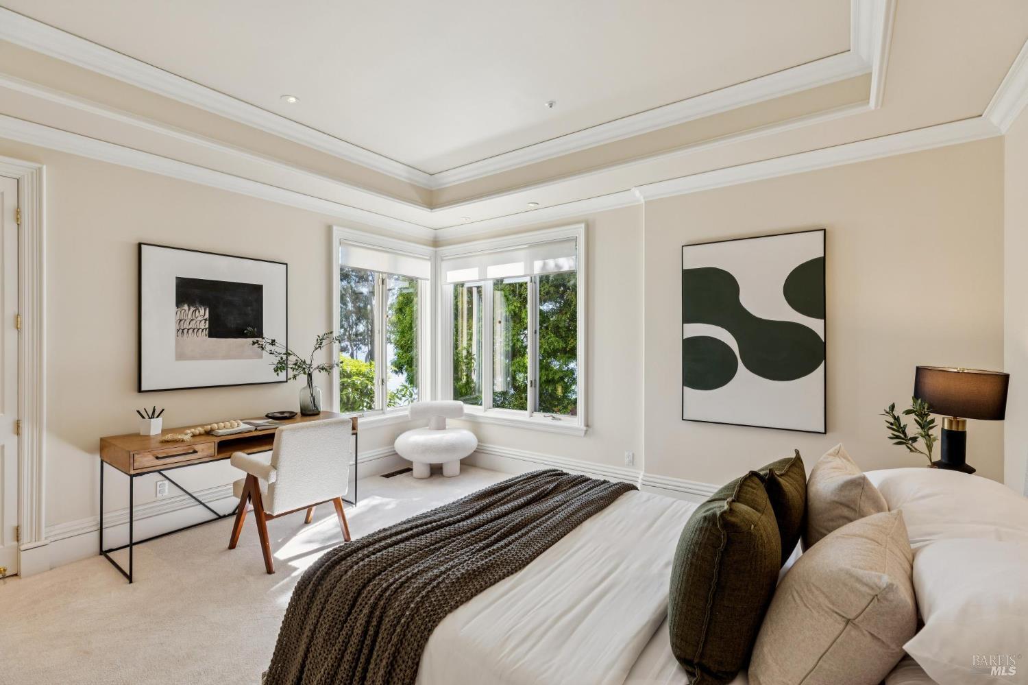 Detail Gallery Image 68 of 96 For 44 Marin Bay Park Ct, San Rafael,  CA 94901 - 5 Beds | 5/1 Baths