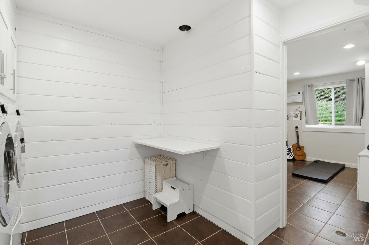 Detail Gallery Image 35 of 46 For 54 Manzanita Ave, Novato,  CA 94945 - 3 Beds | 2 Baths