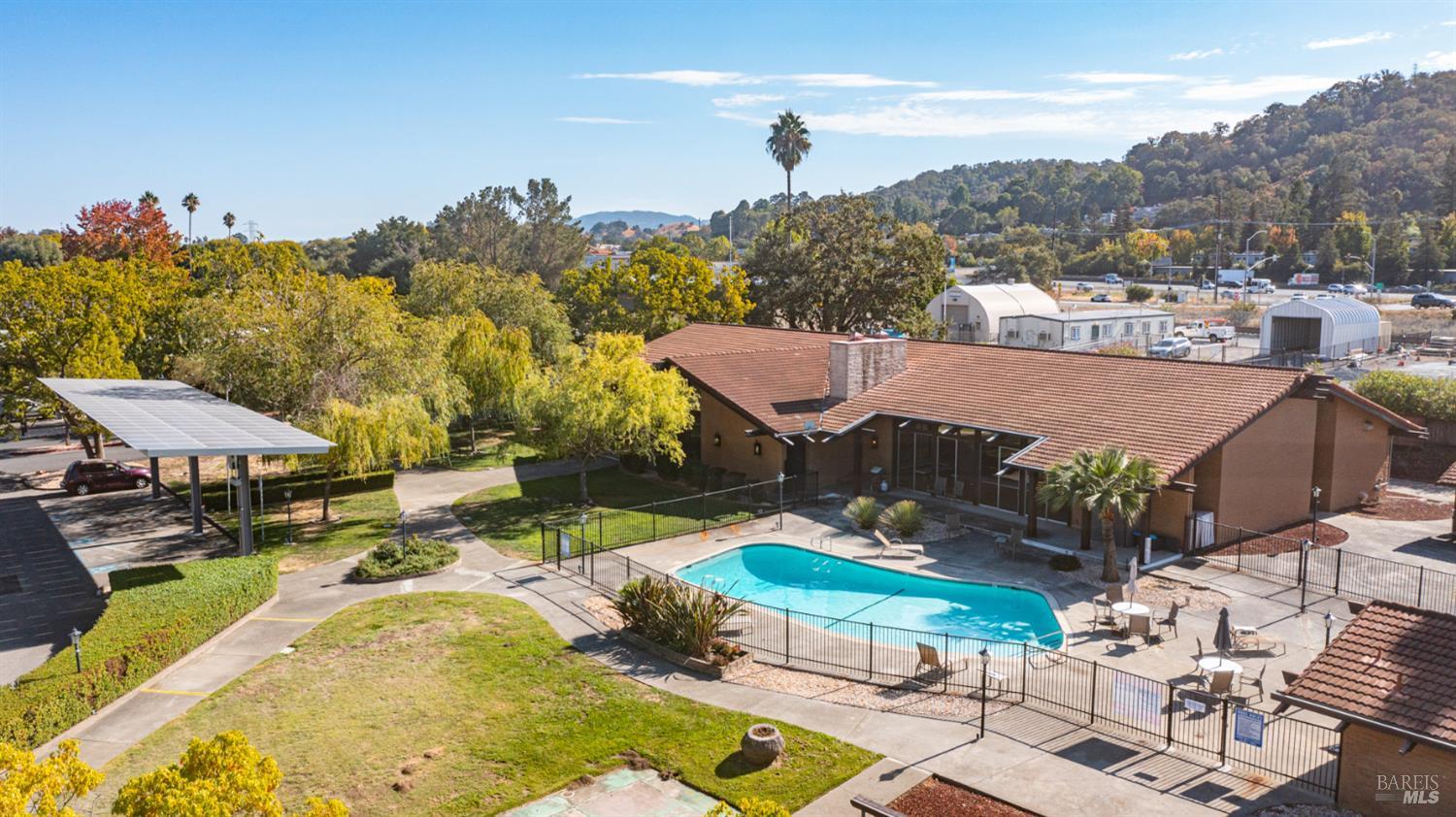 Detail Gallery Image 37 of 44 For 204 Barcelona Ave, Novato,  CA 94949 - 2 Beds | 2 Baths