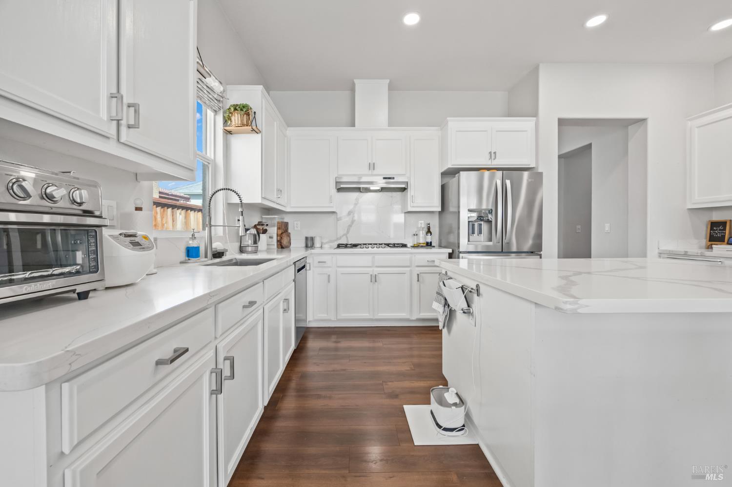 Detail Gallery Image 15 of 51 For 5161 Freitas Way, Fairfield,  CA 94533 - 3 Beds | 2 Baths