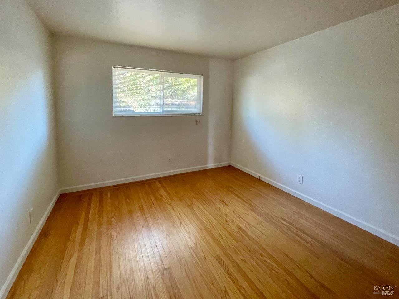 Detail Gallery Image 30 of 33 For 1690 Beaver St, Santa Rosa,  CA 95404 - – Beds | – Baths