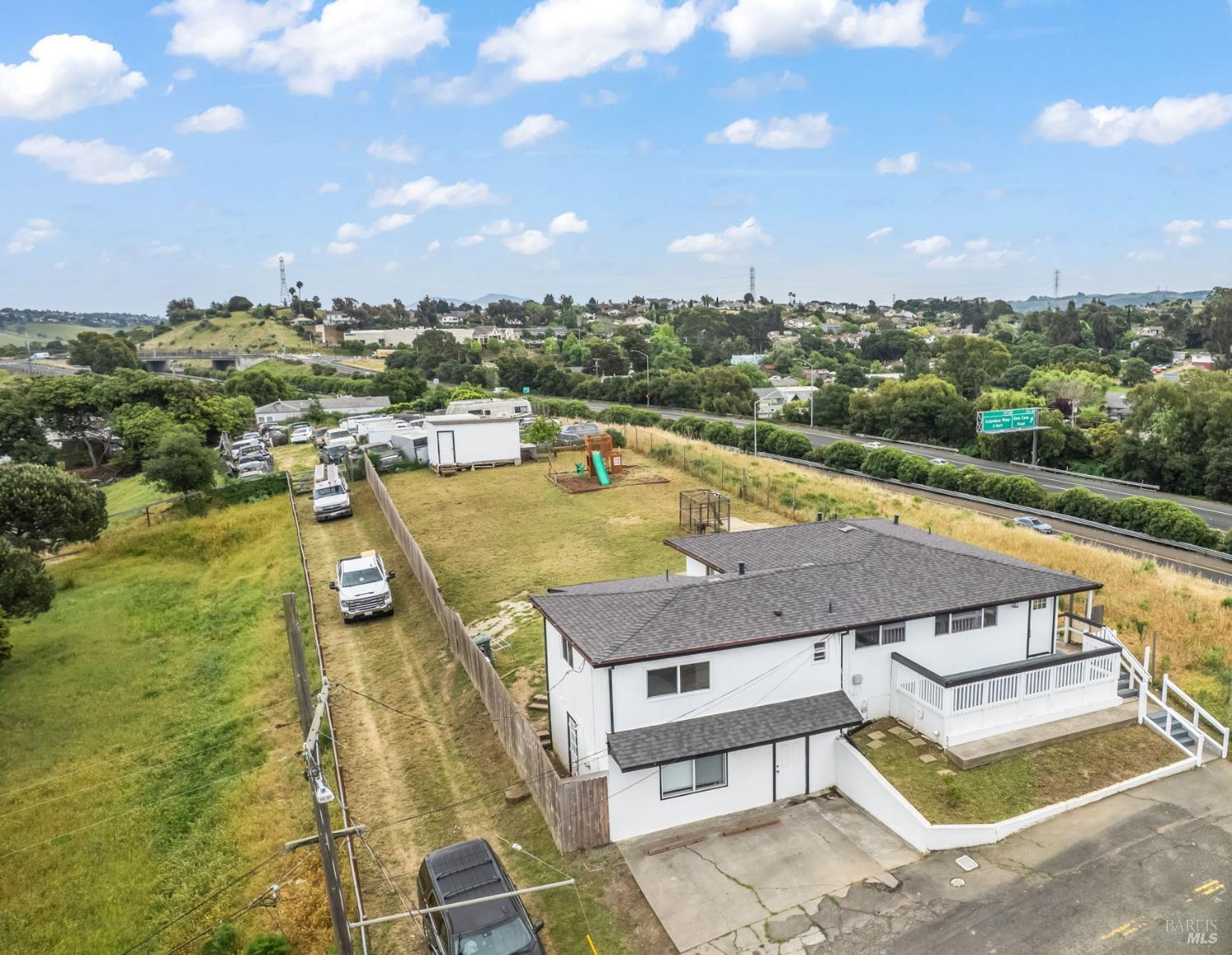 Detail Gallery Image 27 of 36 For 136 Renida St, Vallejo,  CA 94591 - 4 Beds | 3 Baths