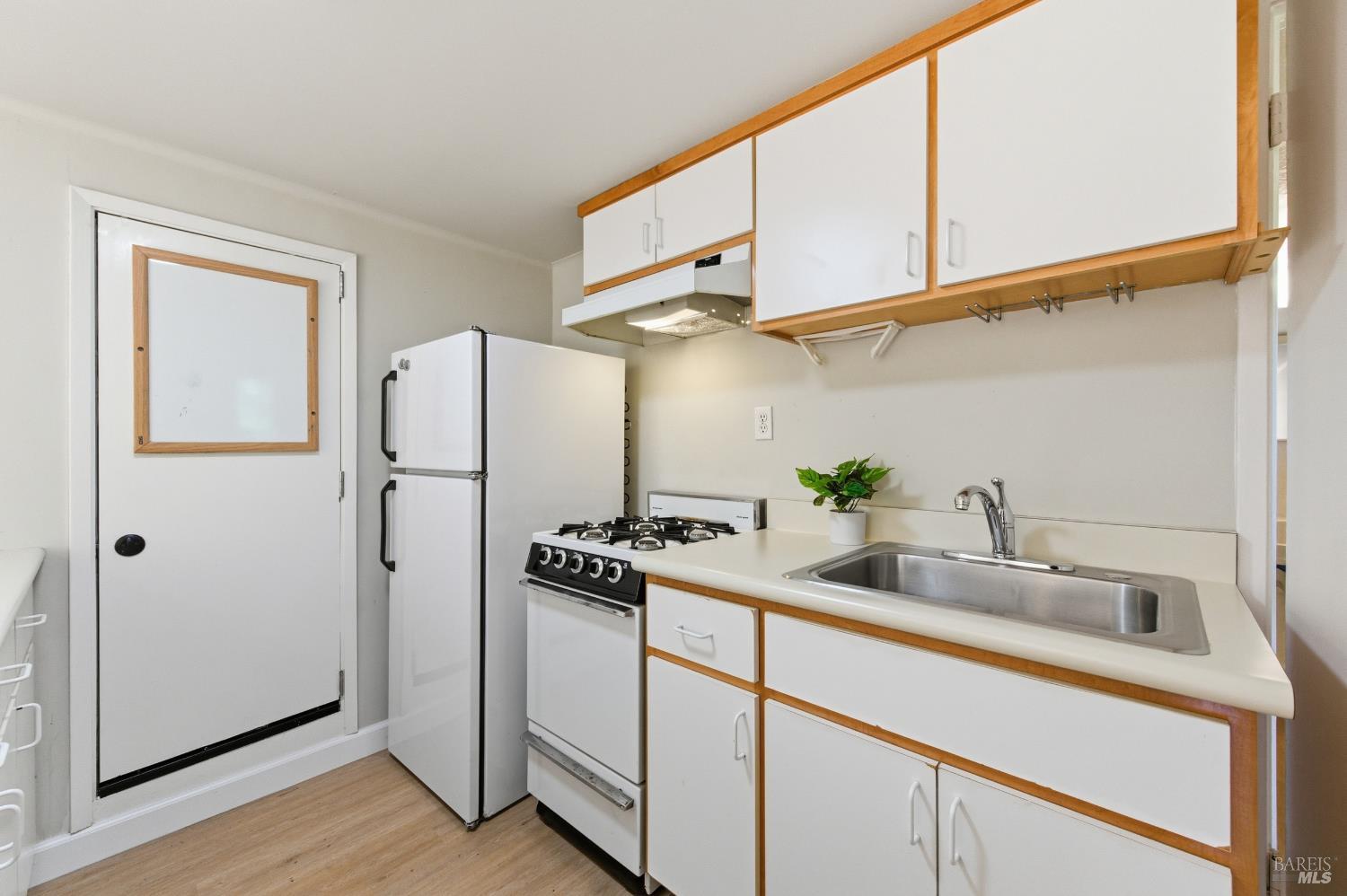 Detail Gallery Image 38 of 59 For 178 Reservoir Rd, San Rafael,  CA 94901 - 4 Beds | 3 Baths