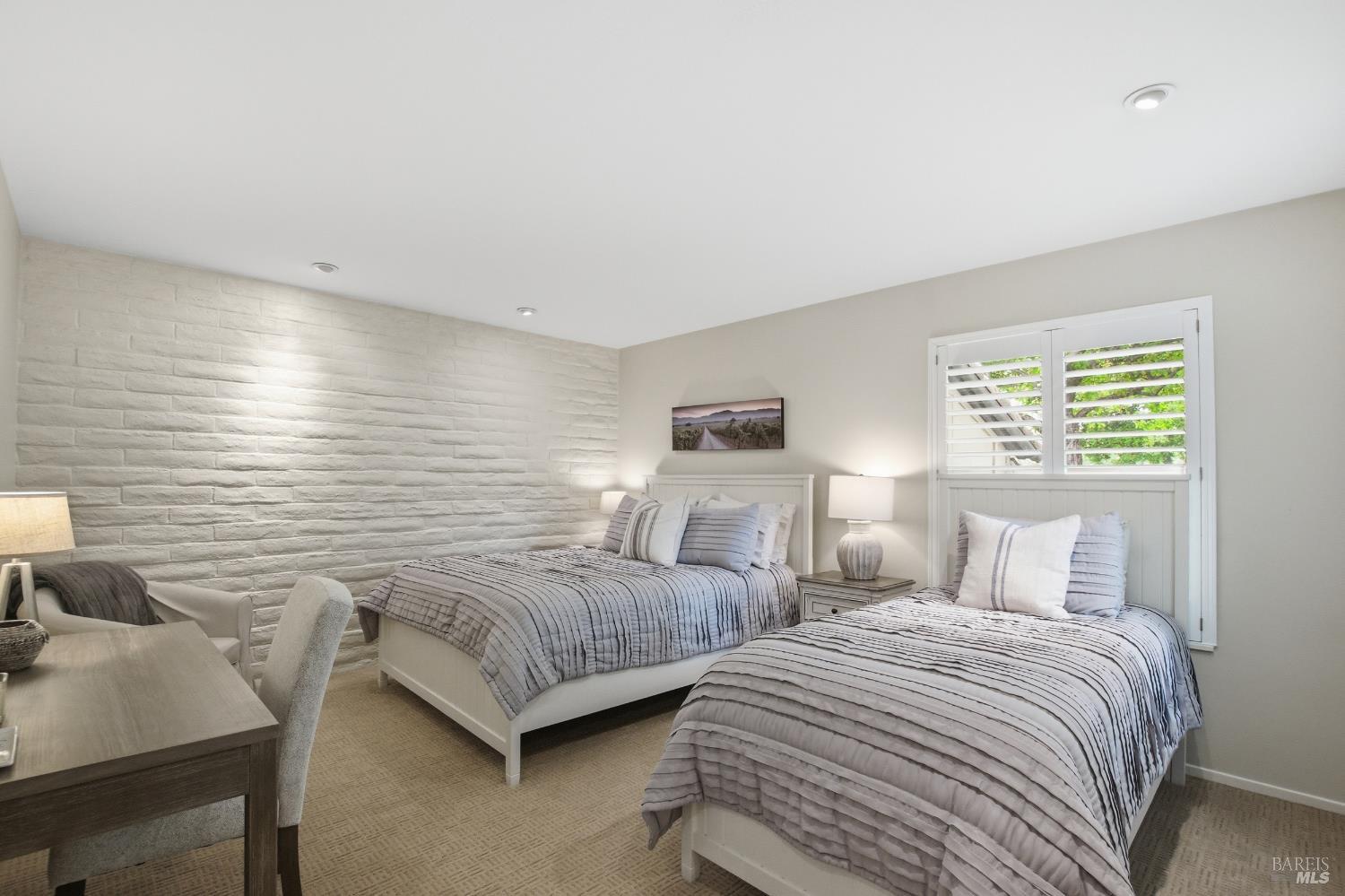Detail Gallery Image 25 of 49 For 13 Fairways Dr, Napa,  CA 94558 - 2 Beds | 2 Baths