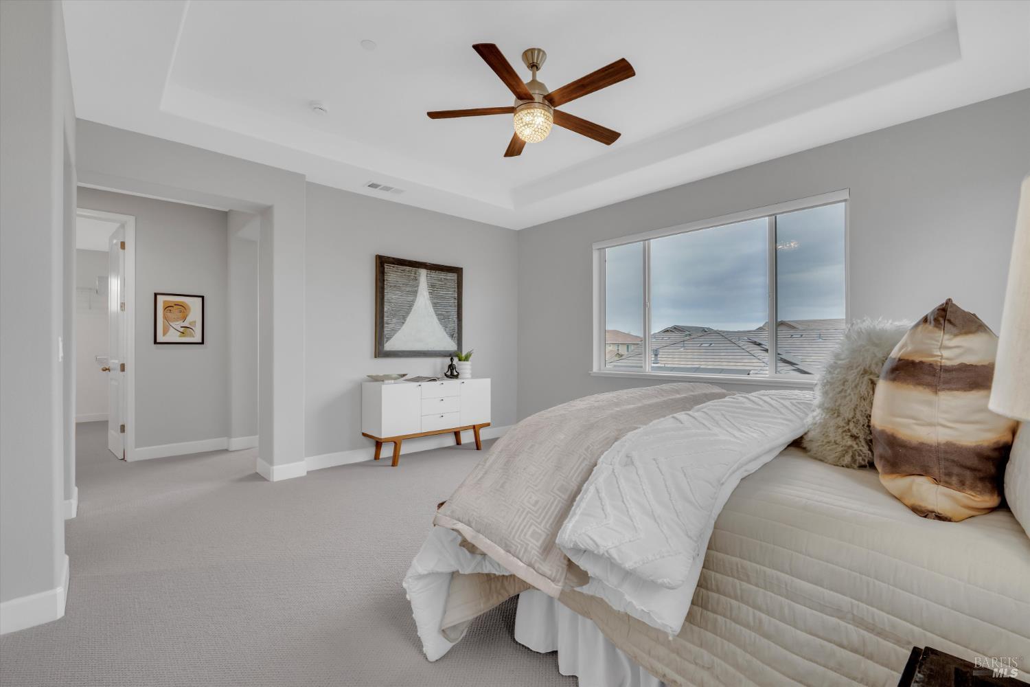 Detail Gallery Image 23 of 45 For 580 Kingbird Cir, Vacaville,  CA 95688 - 5 Beds | 4/1 Baths