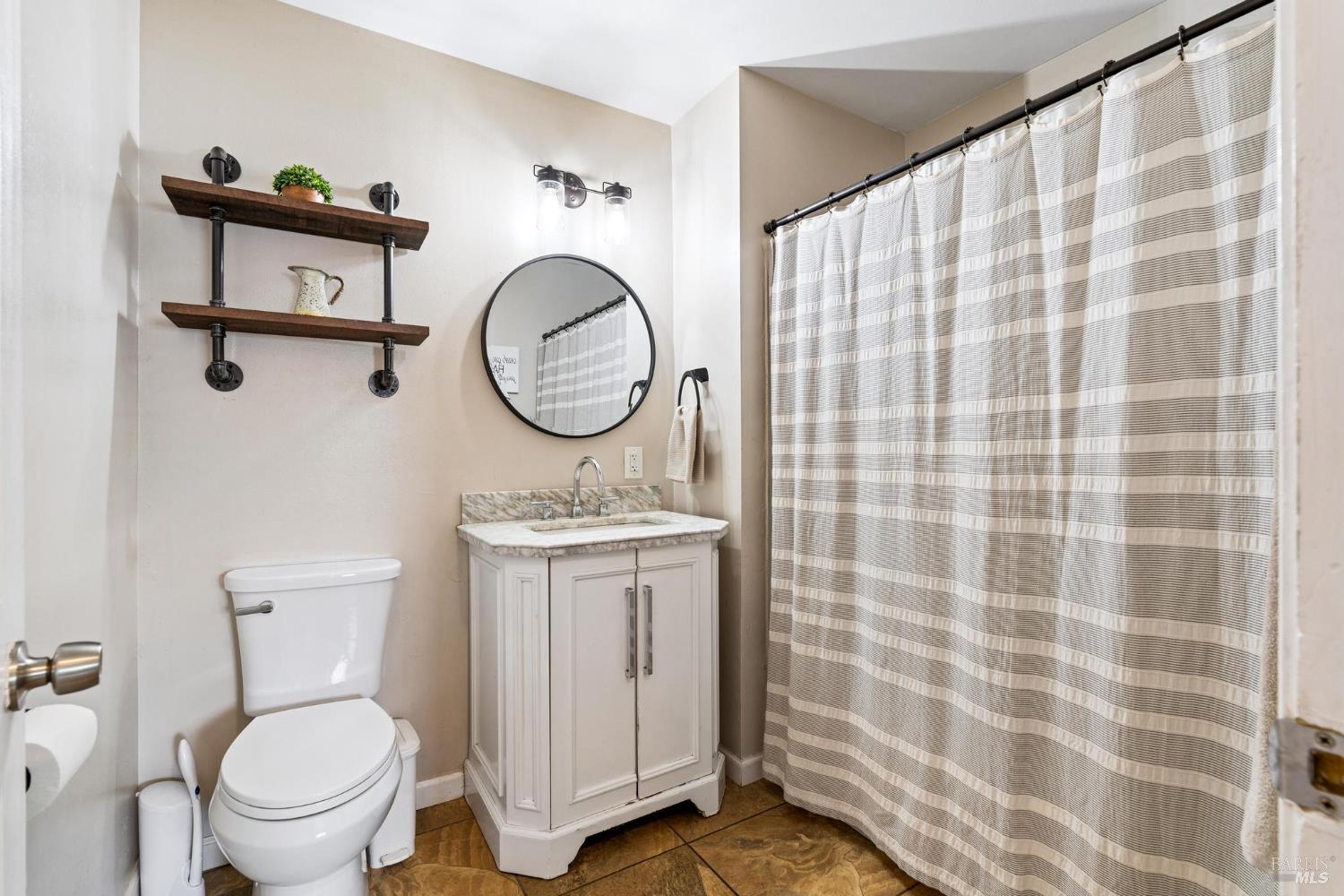 Detail Gallery Image 21 of 30 For 100 Anita Ct, Vacaville,  CA 95688 - 3 Beds | 2 Baths