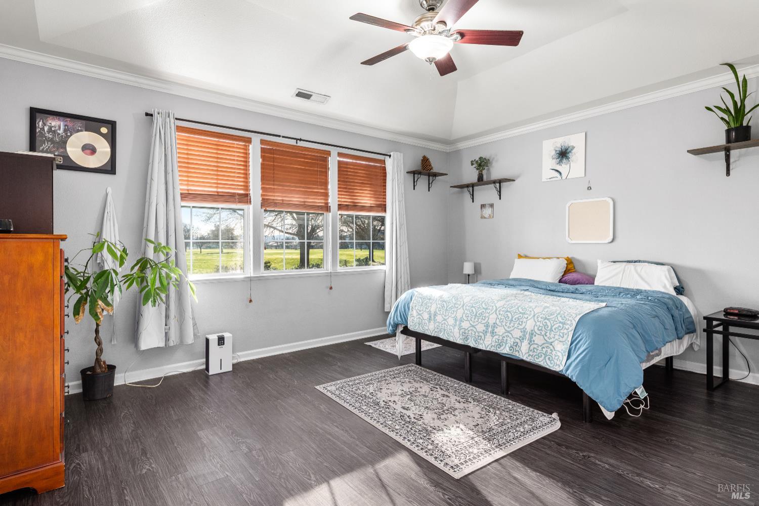 Detail Gallery Image 8 of 37 For 18094 Spyglass Rd, Hidden Valley Lake,  CA 95467 - 3 Beds | 2 Baths