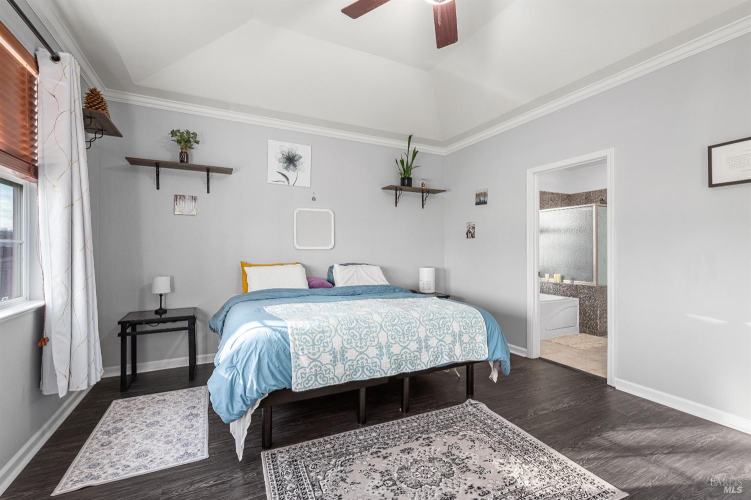 Detail Gallery Image 10 of 37 For 18094 Spyglass Rd, Hidden Valley Lake,  CA 95467 - 3 Beds | 2 Baths