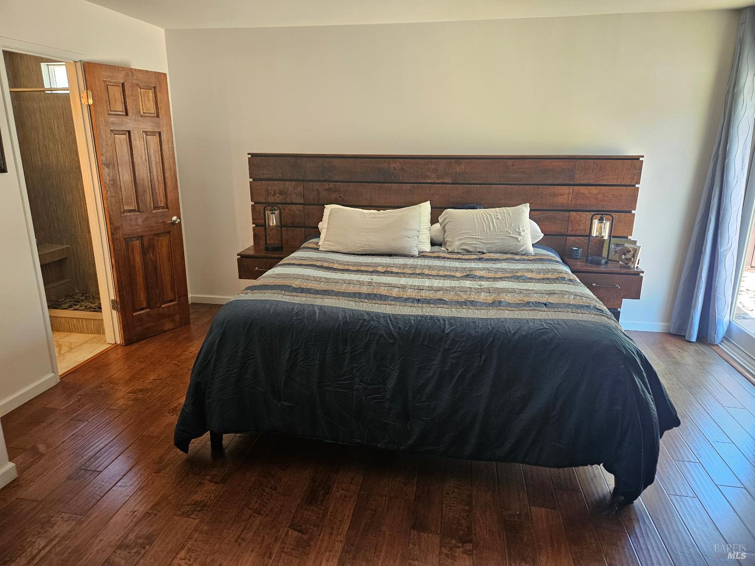 Detail Gallery Image 33 of 46 For 354 Wikiup Dr, Santa Rosa,  CA 95403 - 3 Beds | 2 Baths