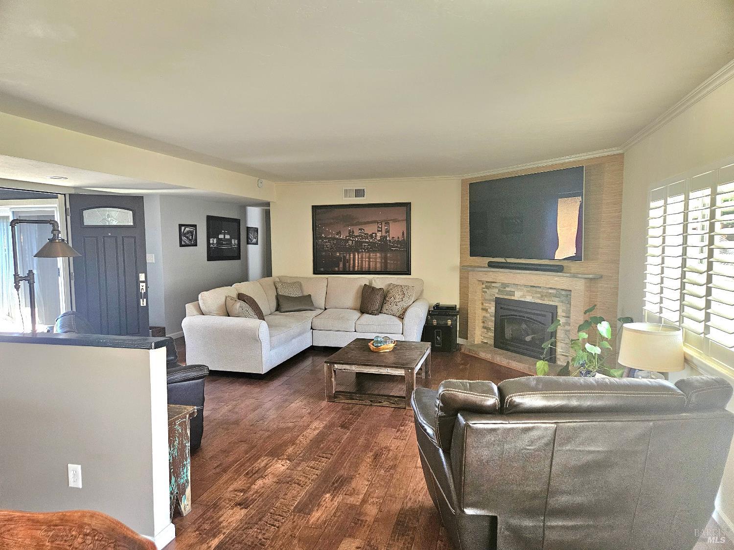 Detail Gallery Image 22 of 46 For 354 Wikiup Dr, Santa Rosa,  CA 95403 - 3 Beds | 2 Baths