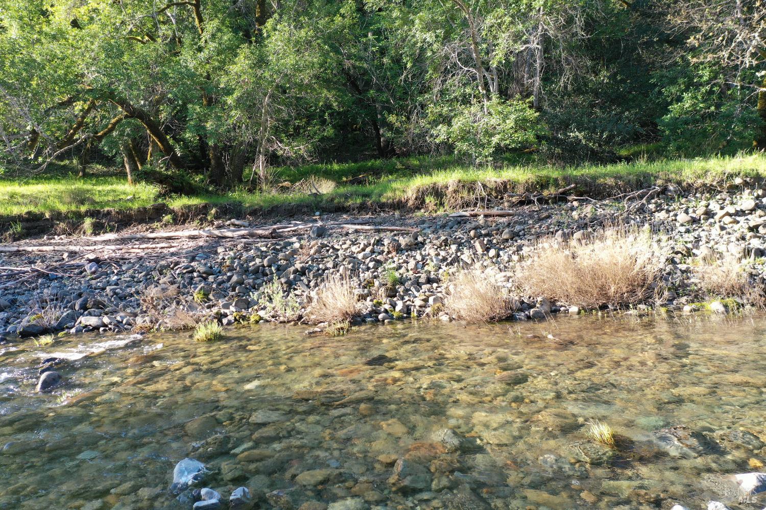 Detail Gallery Image 17 of 37 For 12950 Eagle Rock Rd, Hopland,  CA 95449 - – Beds | – Baths