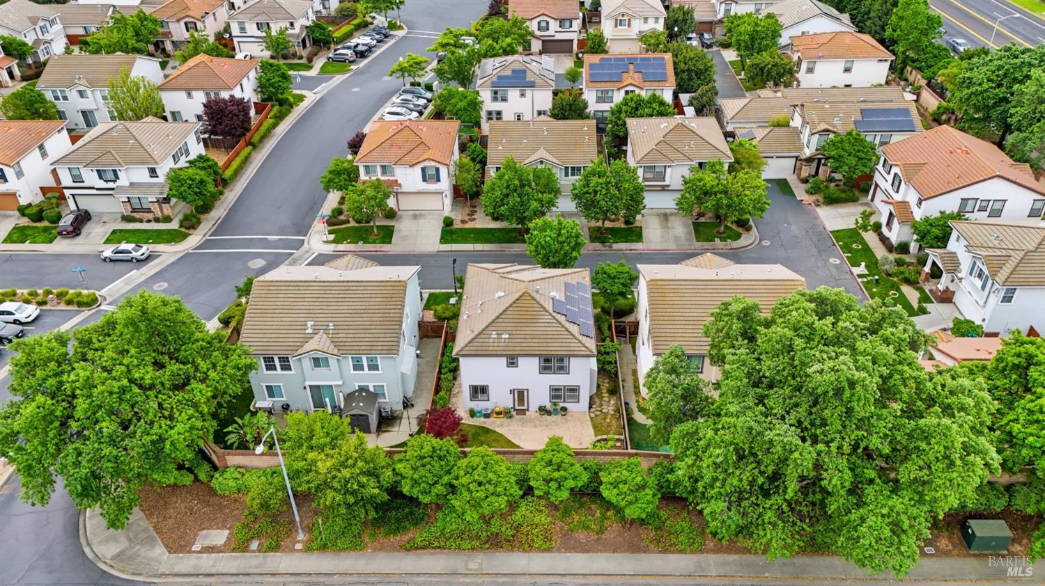 Detail Gallery Image 45 of 52 For 110 Chimney Rock Dr, Vacaville,  CA 95687 - 3 Beds | 2/1 Baths