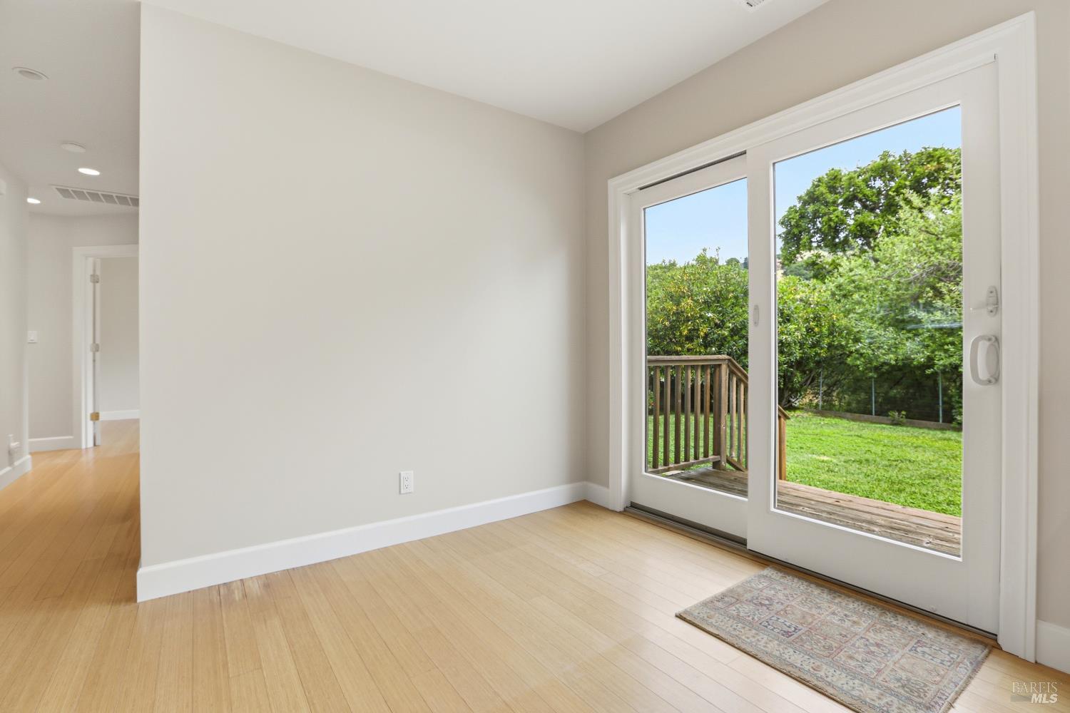 Detail Gallery Image 11 of 29 For 2166 5th Ave, San Rafael,  CA 94901 - 3 Beds | 1 Baths