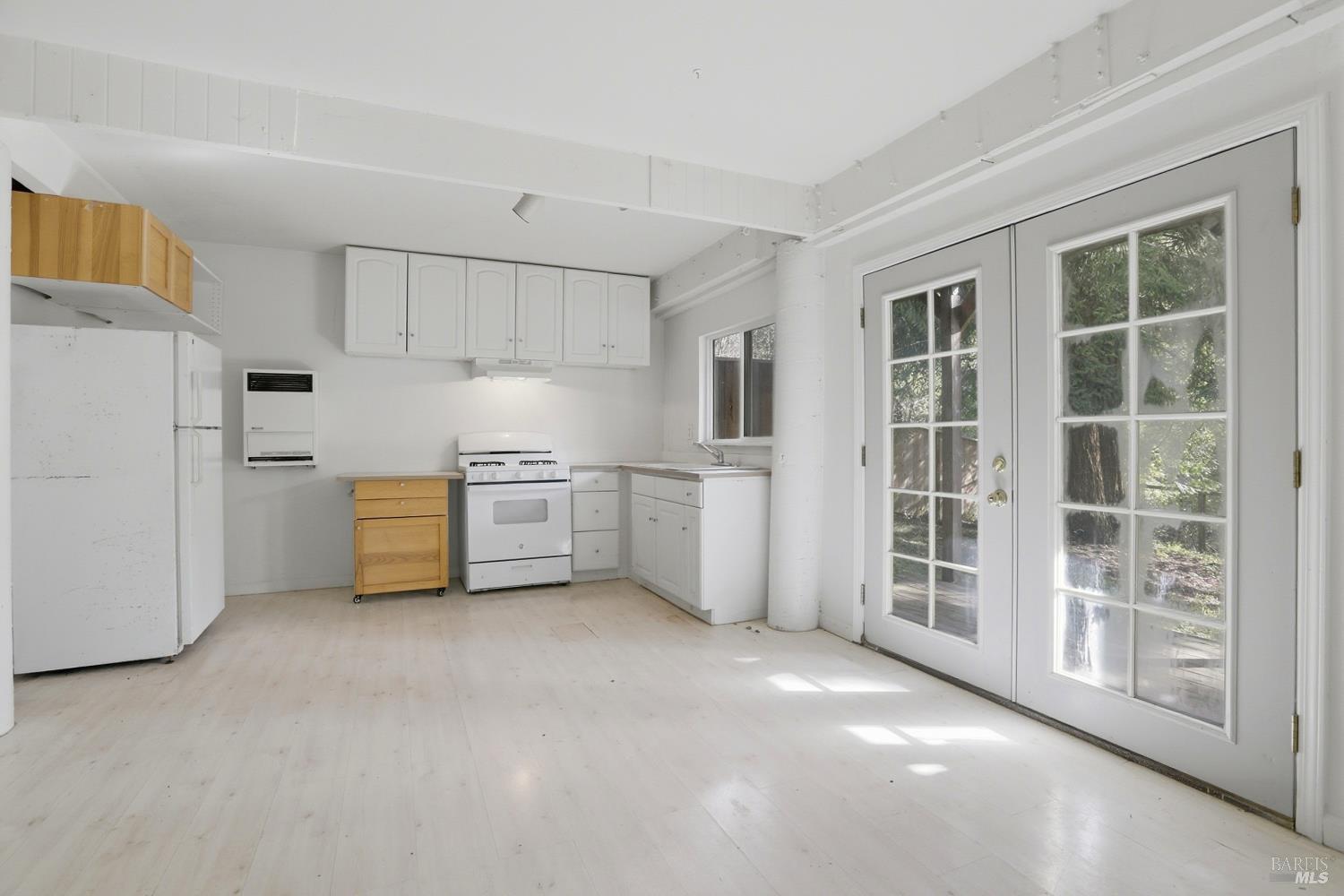 Detail Gallery Image 23 of 31 For 10 Pedrini Way, Lagunitas,  CA 94938 - – Beds | – Baths